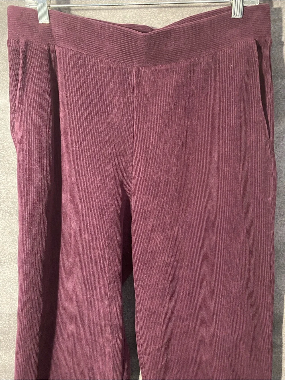 Lands End Womens M 10 12 Corduroy Pants Elastic Waist Pull On Pocket Plum